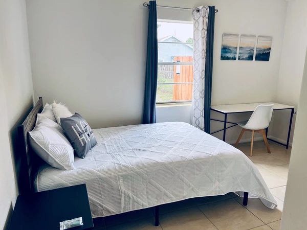 Coliving in Azalea Park - East Orlando, Orlando