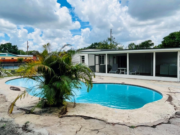 Coliving in Azalea Park - East Orlando, Orlando