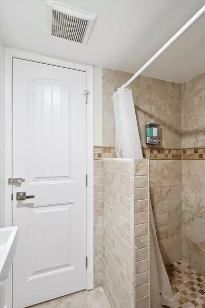 Coliving in Central Scottsdale - NE Valley, Phoenix