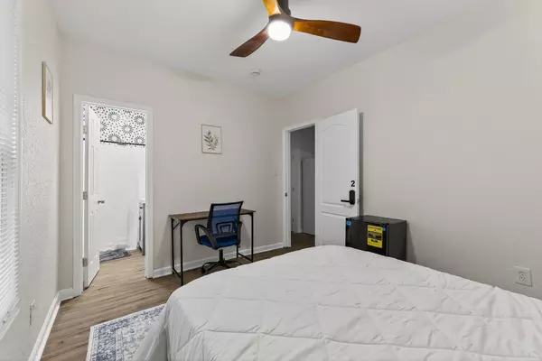 Coliving in Longfellow - KCMO, Kansas City