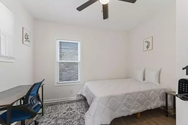 Coliving in Longfellow - KCMO, Kansas City