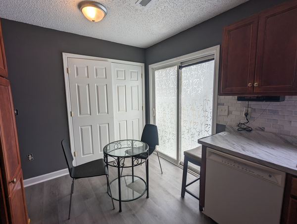 Coliving in Idlewild South - East Charlotte, Charlotte