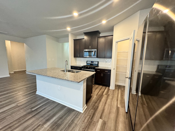 Coliving in Hillsborough - Outer Triangle, Raleigh