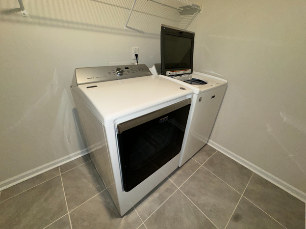 Coliving in Hillsborough - Outer Triangle, Raleigh