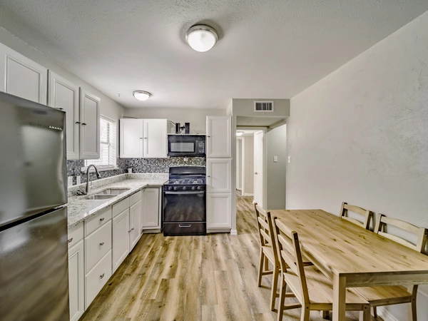 Coliving in East Arlington - Arlington, Dallas