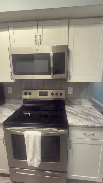 Coliving in Port Charlotte - North Port, Sarasota