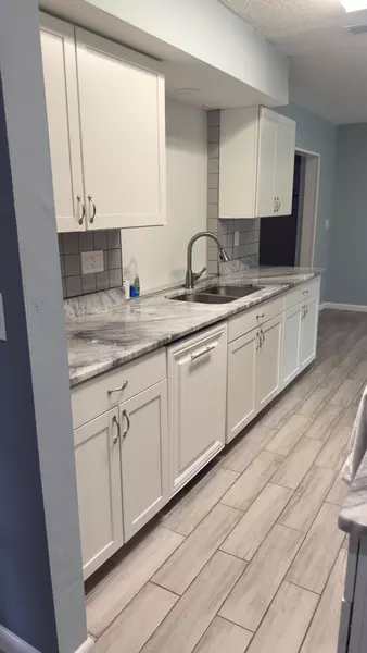 Coliving in Port Charlotte - North Port, Sarasota