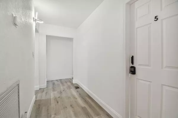 Coliving in Downtown St. Petersburg - Clearwater-St. Petersburg, Tampa