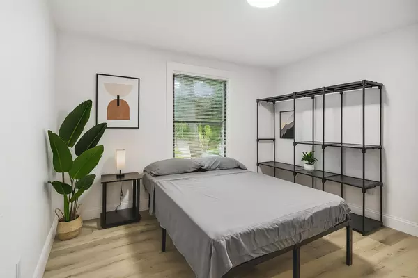 Coliving in Downtown St. Petersburg - Clearwater-St. Petersburg, Tampa