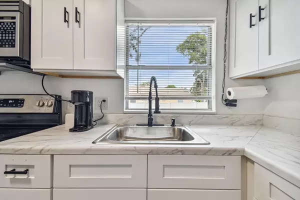 Coliving in Downtown St. Petersburg - Clearwater-St. Petersburg, Tampa