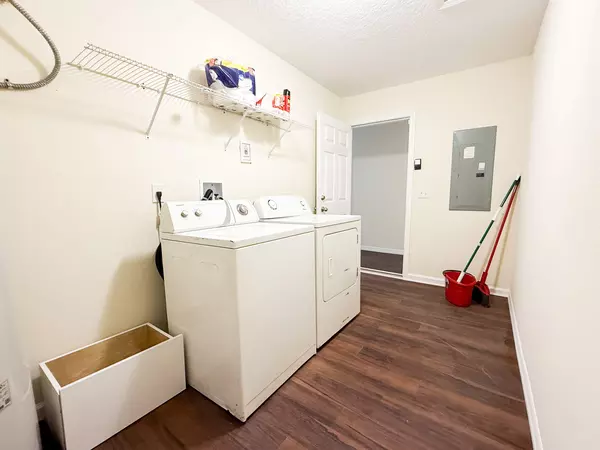 Coliving in Windy Hill - Southside, Jacksonville