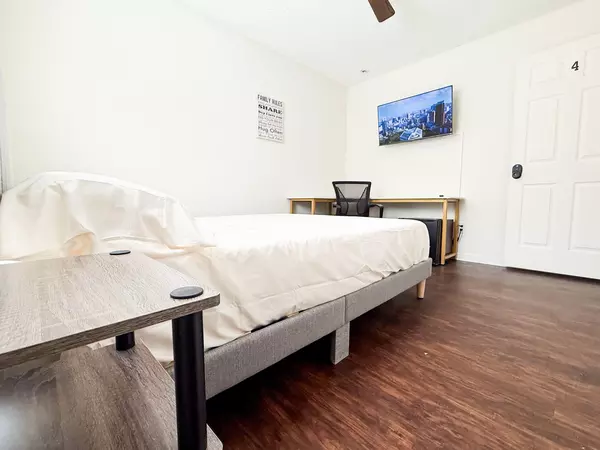 Coliving in Windy Hill - Southside, Jacksonville