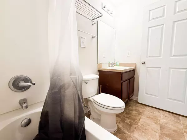 Coliving in Windy Hill - Southside, Jacksonville