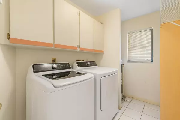 Coliving in Port Charlotte - North Port, Sarasota