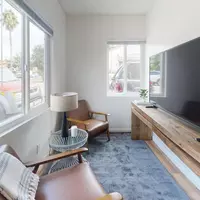 Coliving in Pacific Beach - Coastal, San Diego