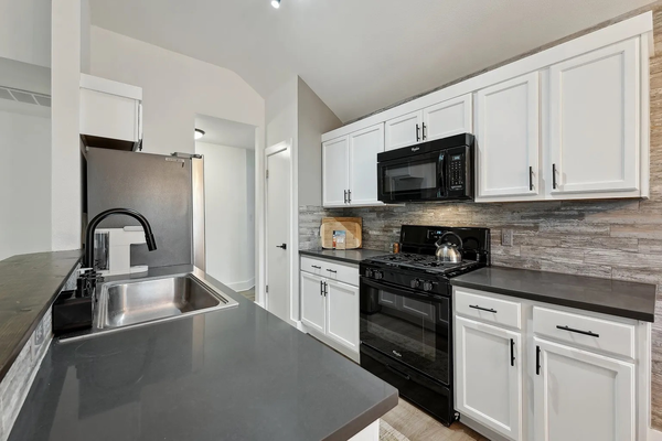 Coliving in Round Rock - North Austin, Austin