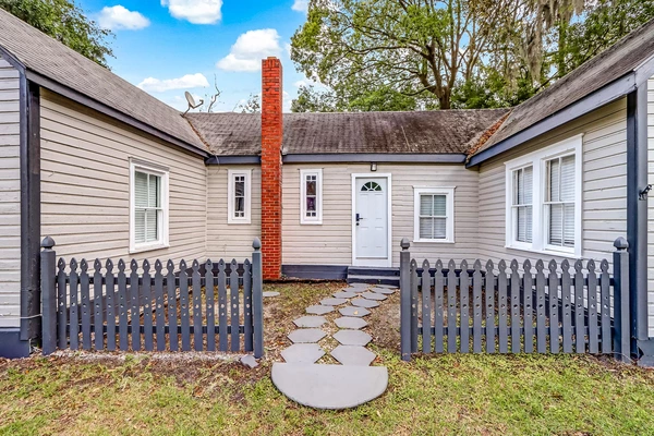 Coliving in College Park JAX - Northside, Jacksonville