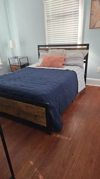 Coliving in College Park JAX - Northside, Jacksonville