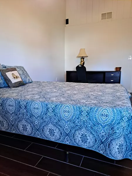 Coliving in Port Orange - Outer Orlando, Orlando
