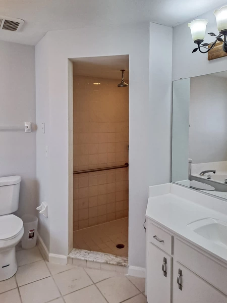 Coliving in Port Orange - Outer Orlando, Orlando