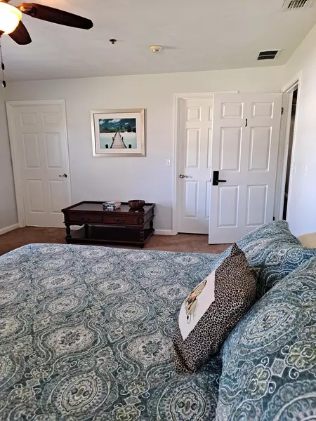 Coliving in Port Orange - Outer Orlando, Orlando