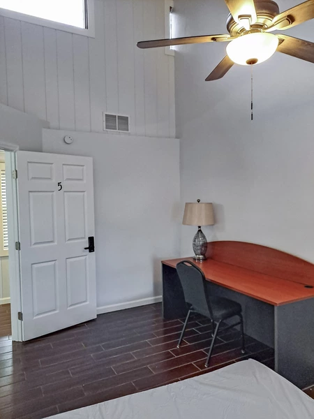 Coliving in Port Orange - Outer Orlando, Orlando