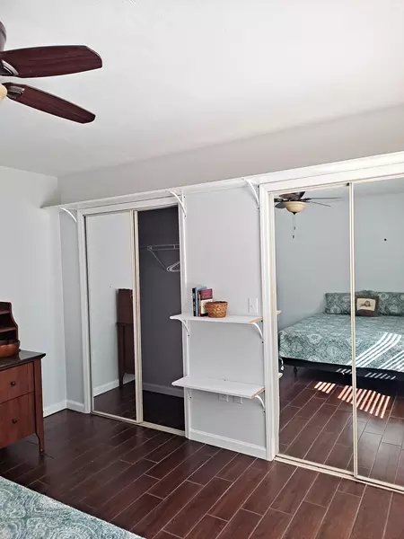 Coliving in Port Orange - Outer Orlando, Orlando