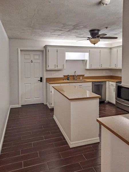 Coliving in Port Orange - Outer Orlando, Orlando