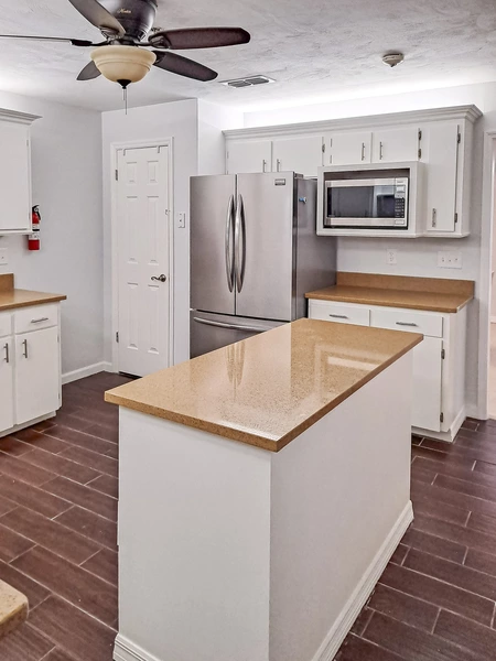 Coliving in Port Orange - Outer Orlando, Orlando