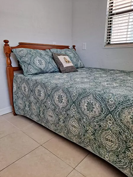 Coliving in Port Orange - Outer Orlando, Orlando