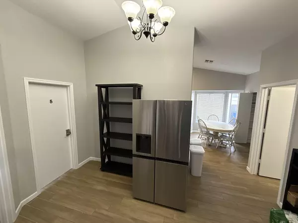 Coliving in Mesa - SE Valley, Phoenix