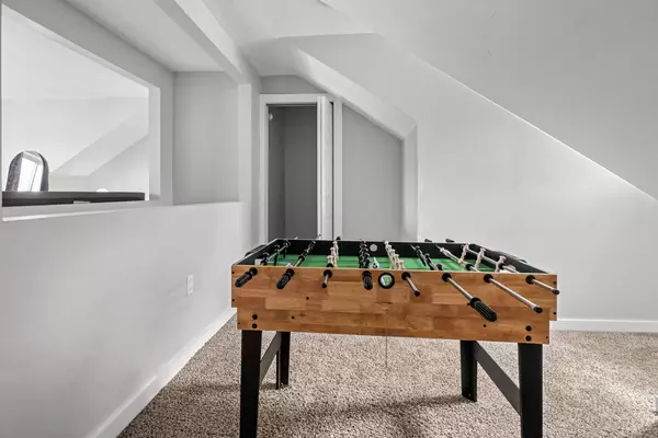 Coliving in Lawrenceville - East Pitt, Pittsburgh