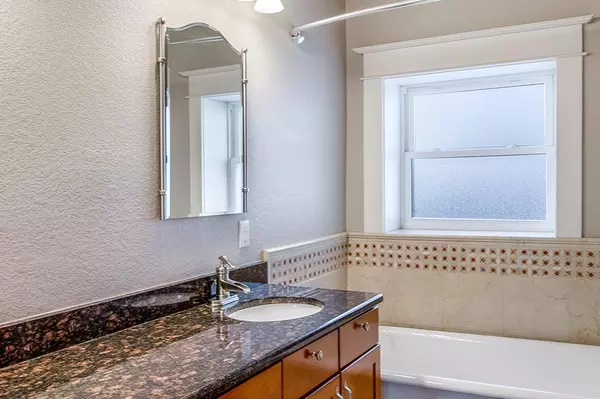 Coliving in West Colfax - West Denver, Denver