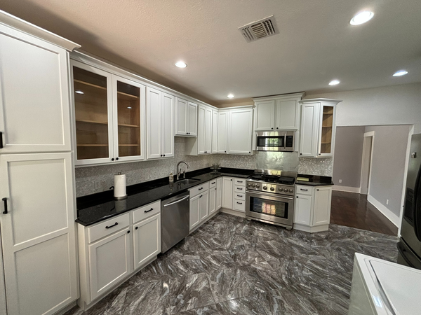 Coliving in Highland Park SATX - East SATX, San Antonio