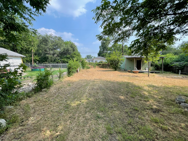 Coliving in Highland Park SATX - East SATX, San Antonio