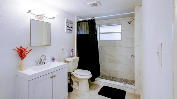 Coliving in Odessa - North Tampa, Tampa