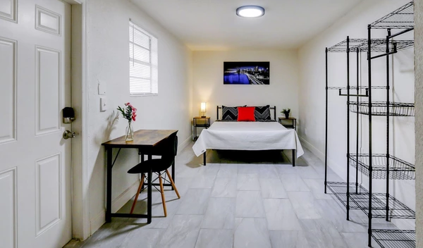 Coliving in Odessa - North Tampa, Tampa