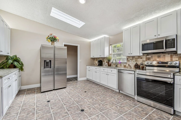 Coliving in Deltona - Outer Orlando, Orlando