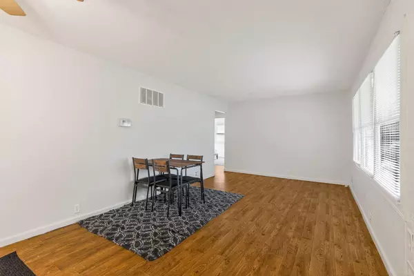 Coliving in Ruskin Heights - KCMO, Kansas City