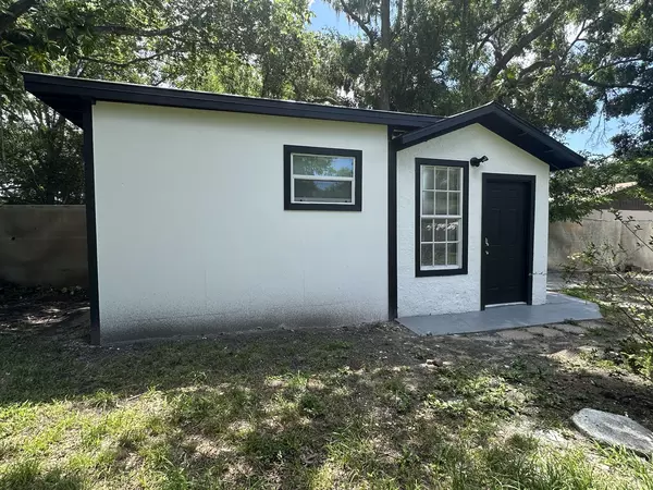 Coliving in East Lake-Orient Park - East Tampa, Tampa