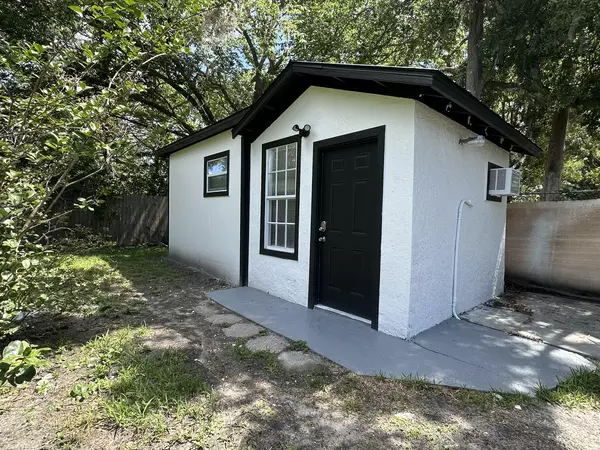 Coliving in East Lake-Orient Park - East Tampa, Tampa