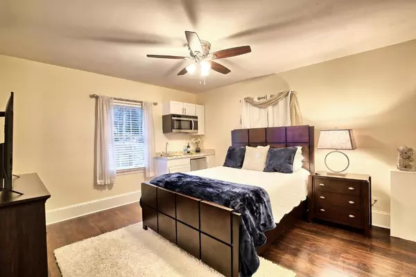 Coliving in Oakland City - West Atl, Atlanta