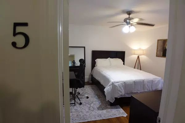 Coliving in Oakland City - West Atl, Atlanta