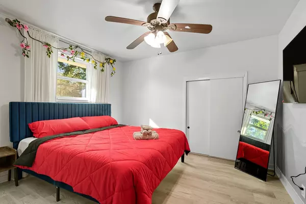 Coliving in Sharpstown - Sw Houston, Houston