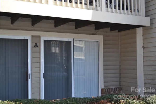 Coliving in College Downs - North Charlotte, Charlotte