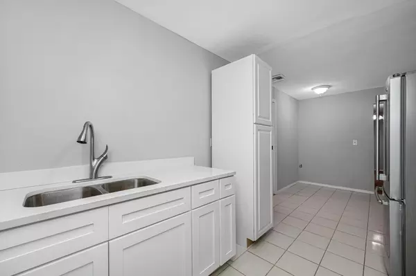 Coliving in Odessa - North Tampa, Tampa