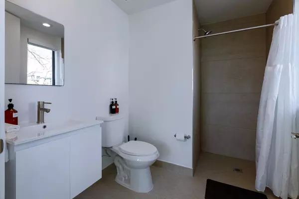 Coliving in Downtown Miami - Miami, Miami