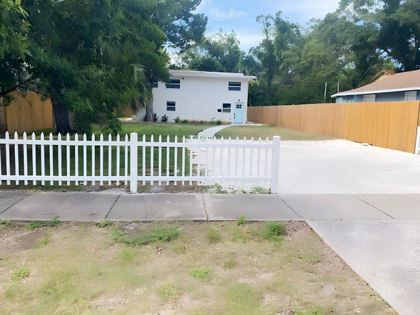 Coliving in Kenwood - Clearwater-St. Petersburg, Tampa