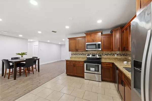 Coliving in Zephyrhills - North Tampa, Tampa