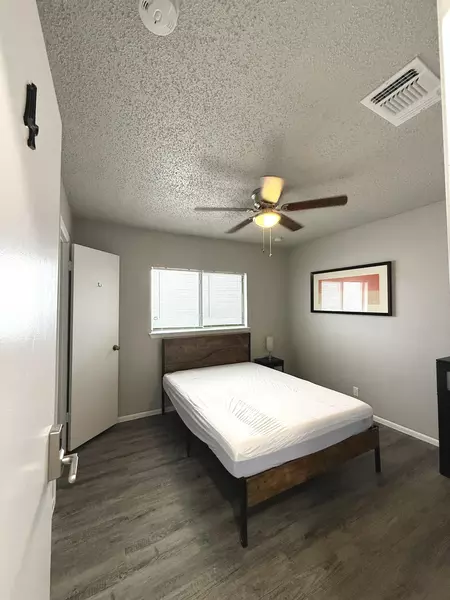 Coliving in Far West Side - West SATX, San Antonio